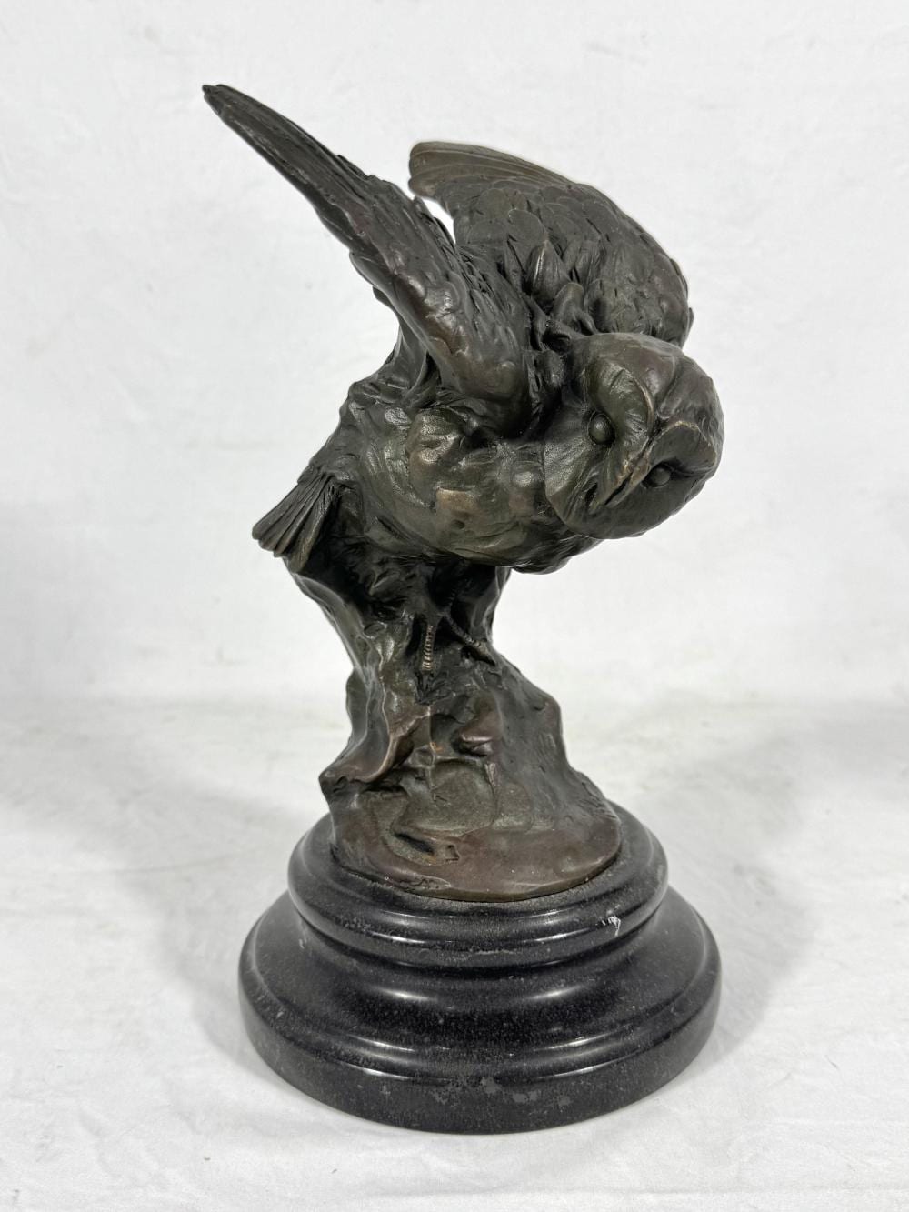 Miguel Fernando Lopez comparable auction result: miguel fernando lopez milo b1955 bronze owl sculpture signed milo height 20cm approx on polished marble base