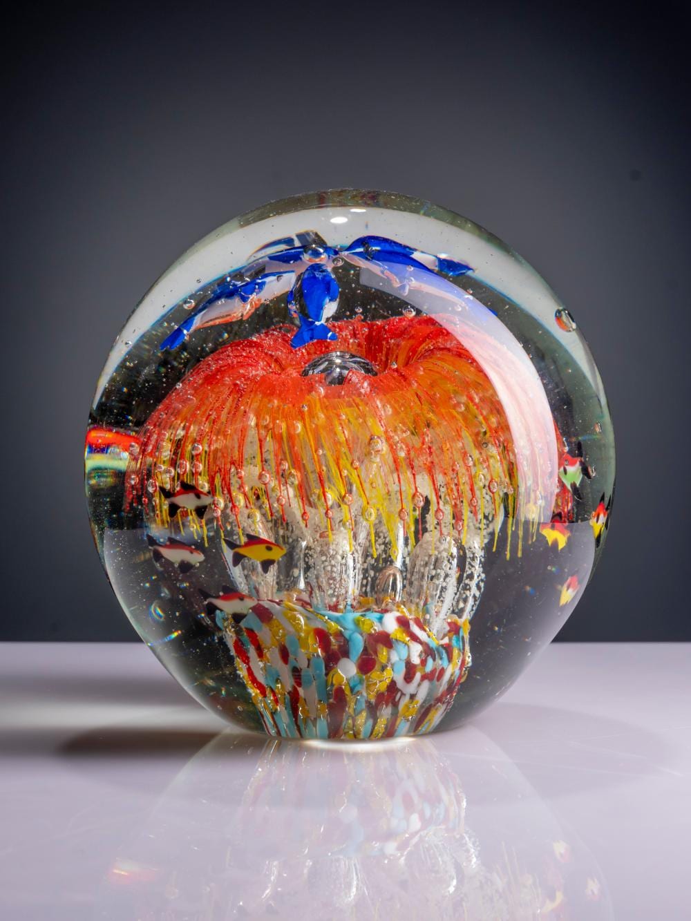 Elio Raffaeli comparable auction result: elio raffaeli italian italy 1936 large paperweight underwater world
