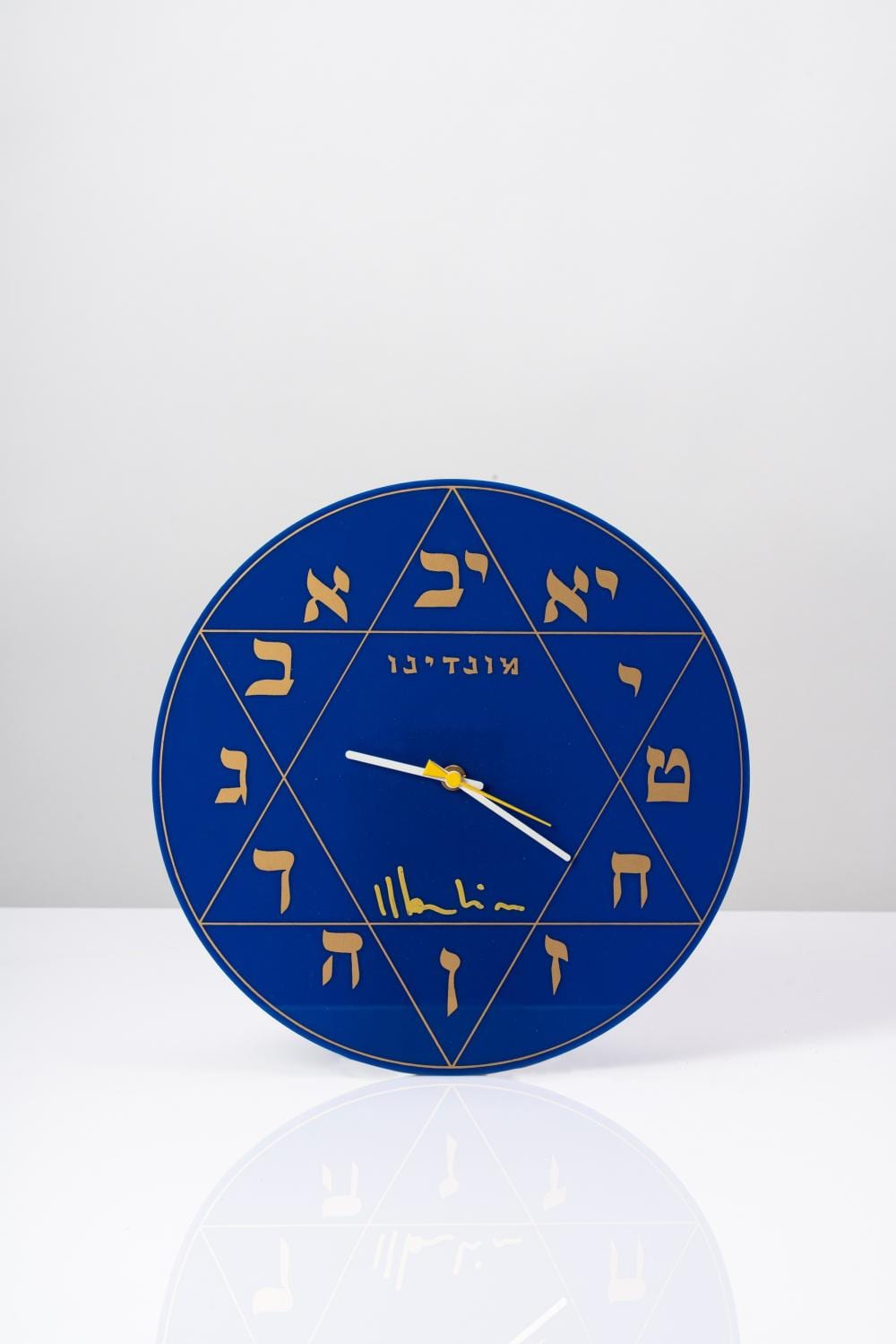 Aldo Mondino comparable auction result: aldo mondino torino 1938 2005 wall clock model praga 1980 circa