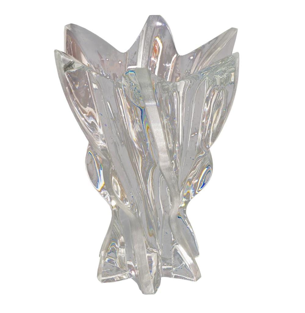 Marc Lalique comparable auction result: a lalique glass everest vase designed by marc lalique