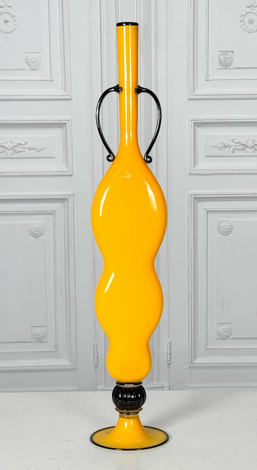 Dante Marioni comparable auction result: dante marioni b 1964 american ca leaf vase