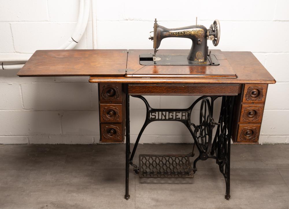 19th c. Singer Treadle Sewing Machine sold by Gold Coast Auctions, lot 102 — auction record photograph