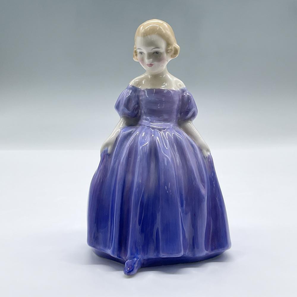 marie hn1370 royal doulton figurine · Lion and Unicorn · 2026-04-26 Marie Vassilieff comparable auction result: marie hn1370 royal doulton figurine