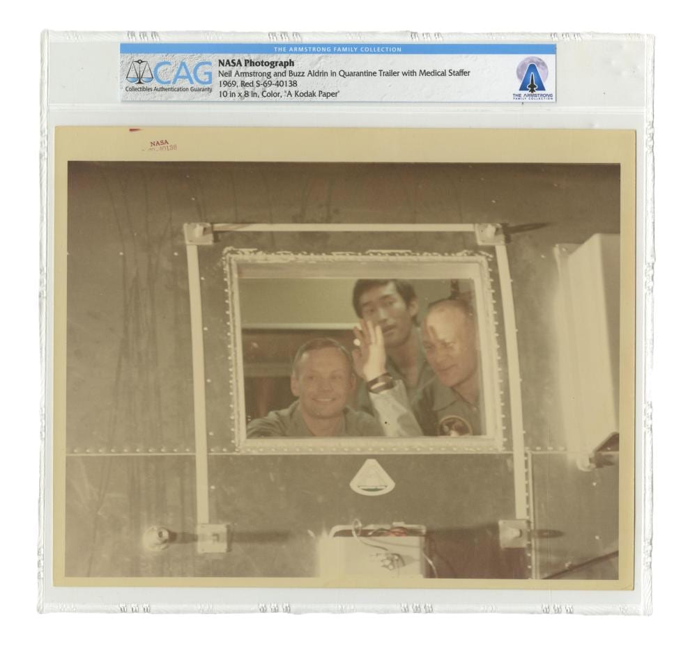 Neil Armstrong comparable auction result: neil armstrong original type i nasa red no photo from the estate of neil armstrong