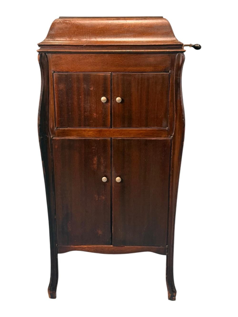 Victor Victrola Floor Model Phonograph Cabinet, early 20th century sold by Stevens Auction Company, lot 401 — auction record photograph