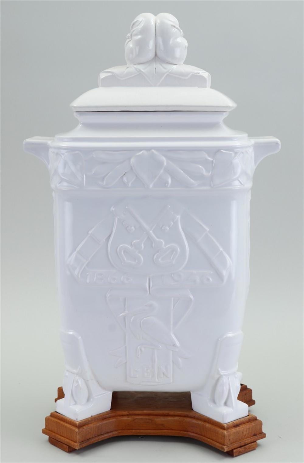 Johan Coenraad Altorf comparable auction result: johan coenraad altorf 1876 1955 a white earthenware commemorative vase or pot