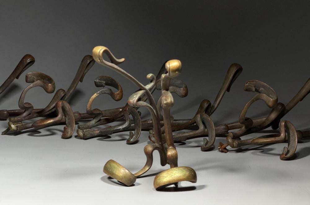 hector guimard 1867 1942 suiveur de · OXIO · 2026-05-08 Hector Guimard comparable auction result: hector guimard 1867 1942 suiveur de