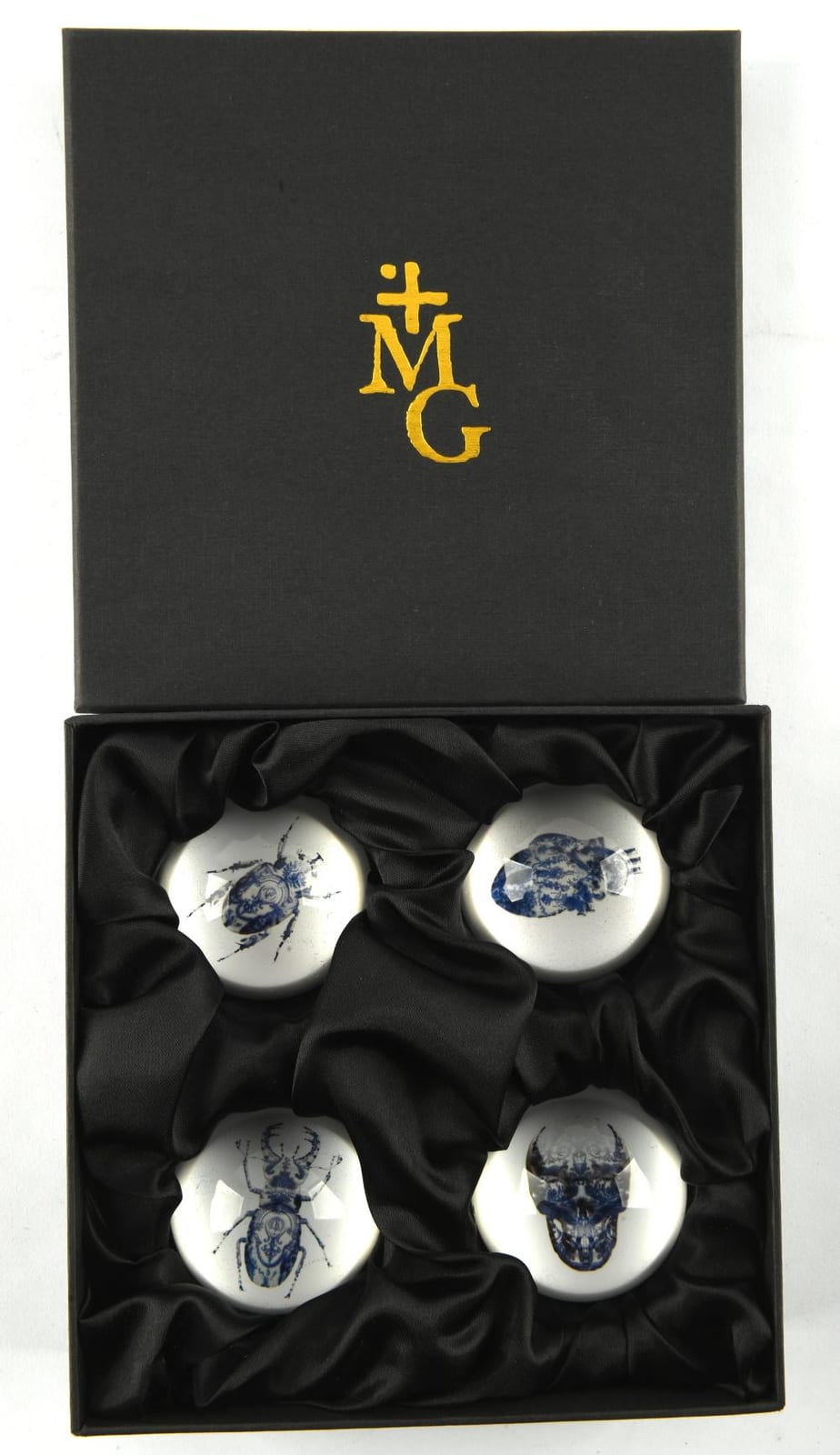 Magnus Gjoen comparable auction result: magnus gjoen british b 1979 a set of four glas