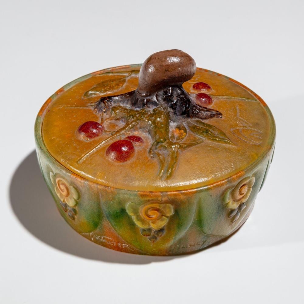 Walter Nancy comparable auction result: amalric walter french 1870 1959 p te de verre lidded box