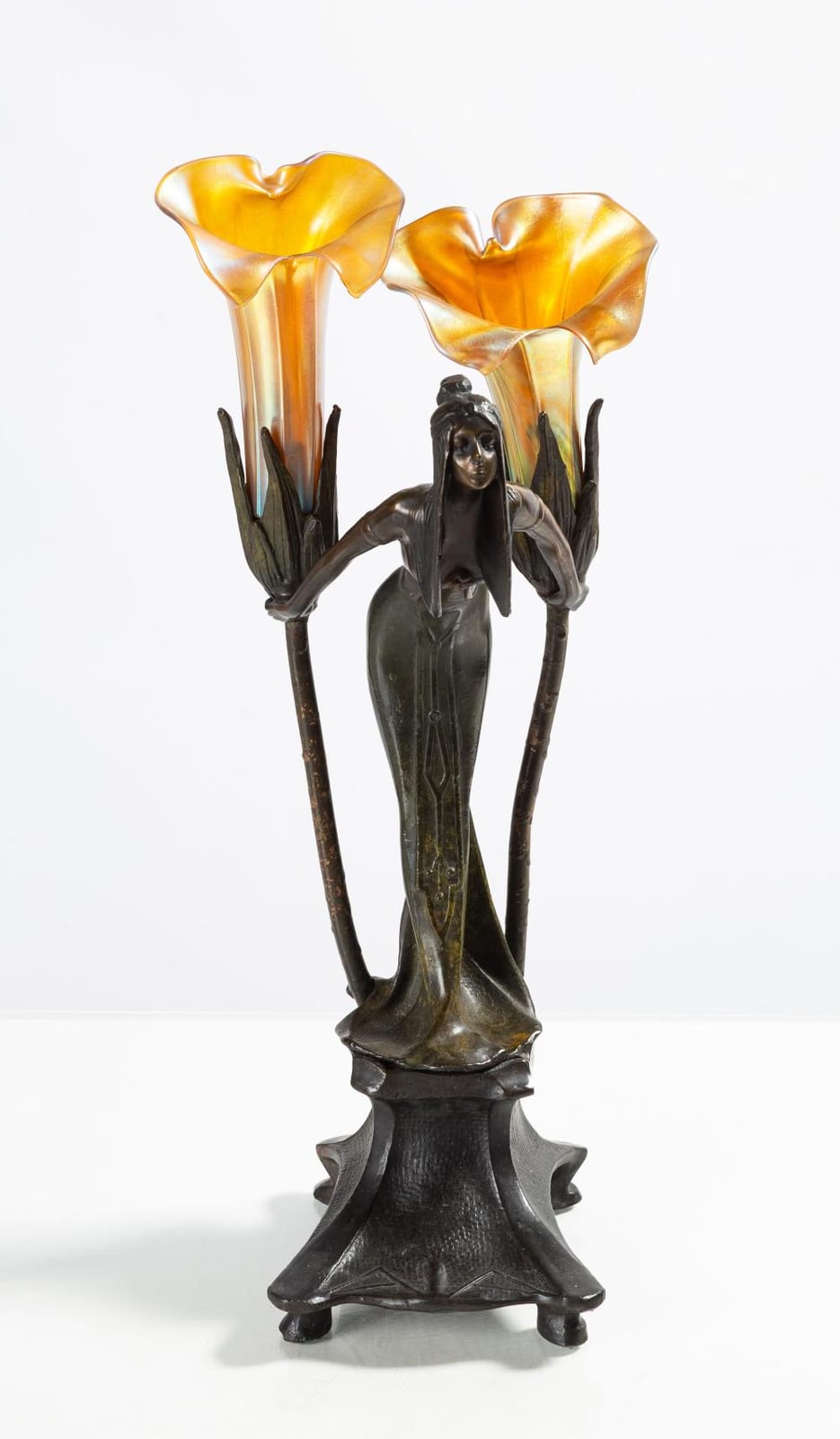Gustav Gurschner comparable auction result: gustav gurschner austrian 1873 1970 art nouveau lily lamp