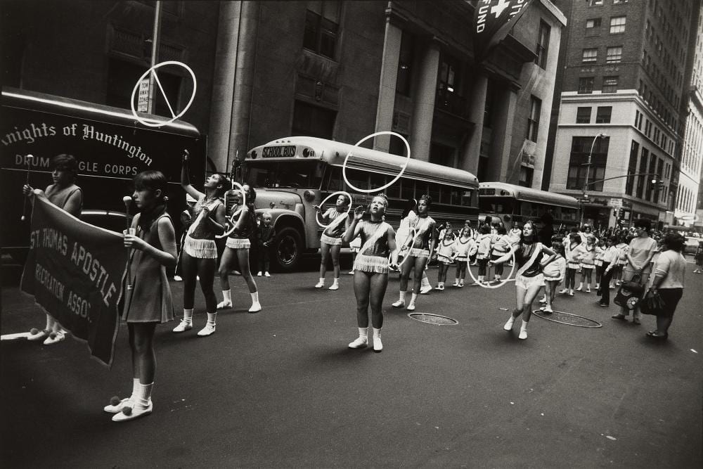 Garry Winogrand comparable auction result: garry winogrand parade new york city 1975