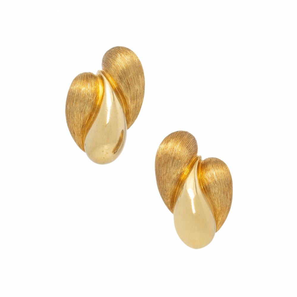 Henry Dunay comparable auction result: henry dunay yellow gold earrings
