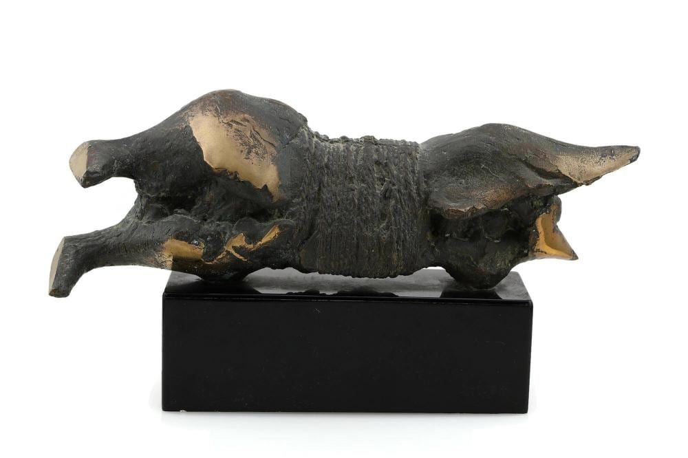 luis montoya family ii concept ii bronze sculpture · Market Auctions · 2026-06-17 Luis Montoya comparable auction result: luis montoya family ii concept ii bronze sculpture