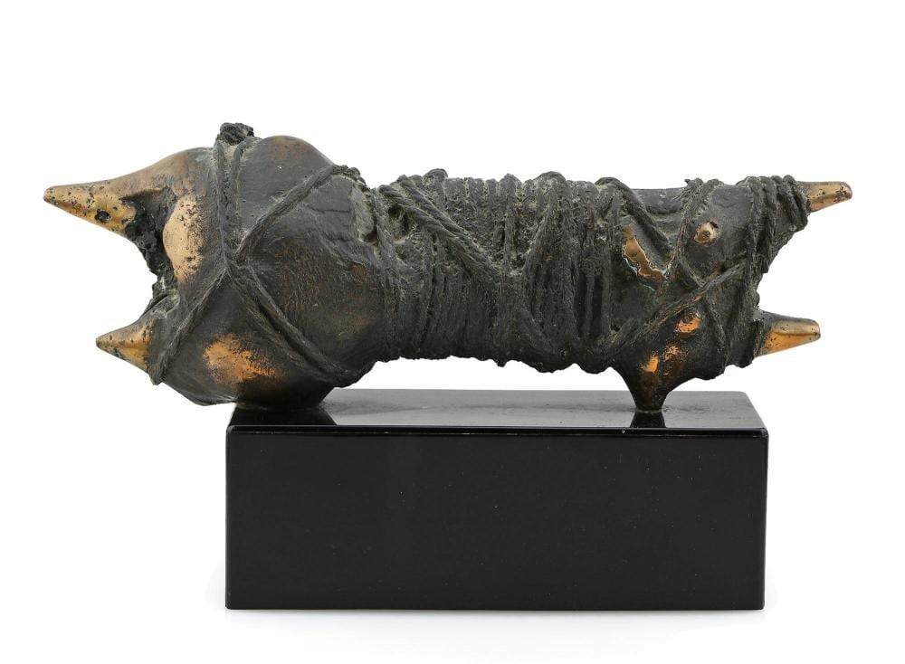 luis montoya family ii concept i bronze sculpture · Market Auctions · 2026-06-17 Luis Montoya comparable auction result: luis montoya family ii concept i bronze sculpture