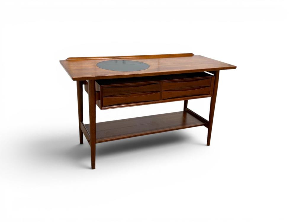 Arne Vodder comparable auction result: arne vodder for sibast danish modern server