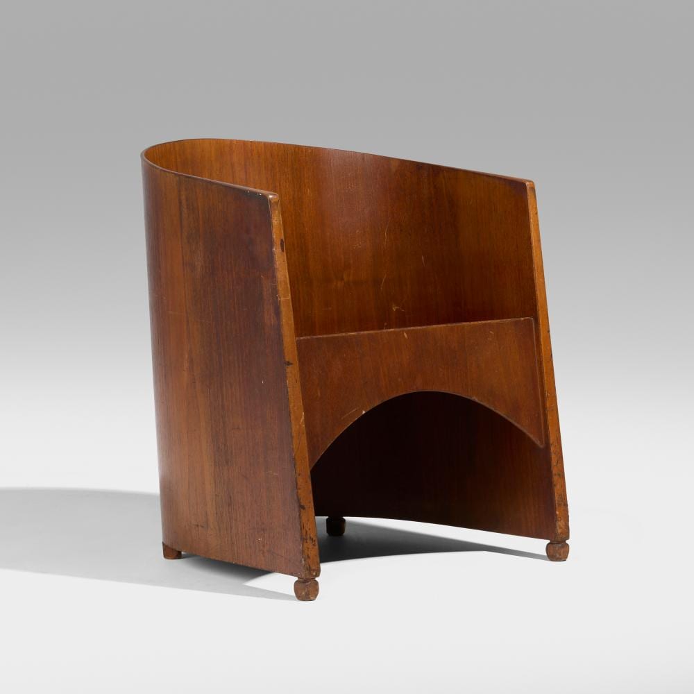 Walter von Nessen comparable auction result: walter von nessen early lounge chair