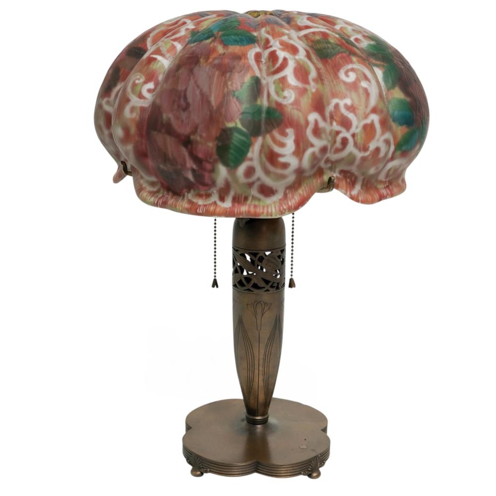 Antique Pairpoint "Puffy" Reverse Painted Table lamp sold by Akiba Galleries, lot 17 — auction record photograph