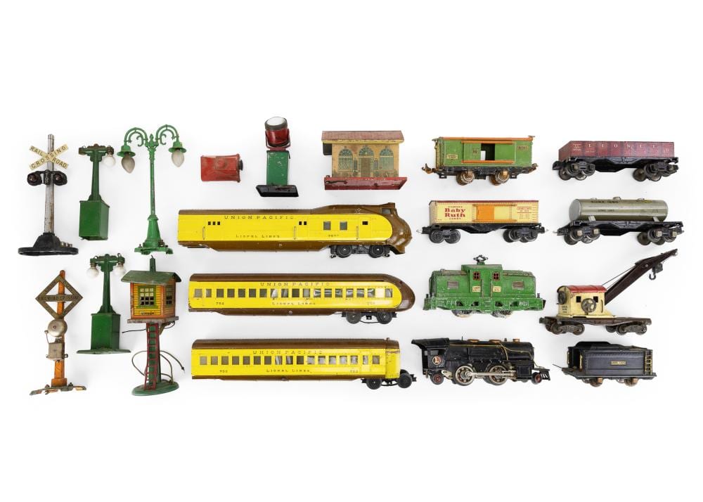 Lionel comparable auction result: lionel american flyer trains accessories