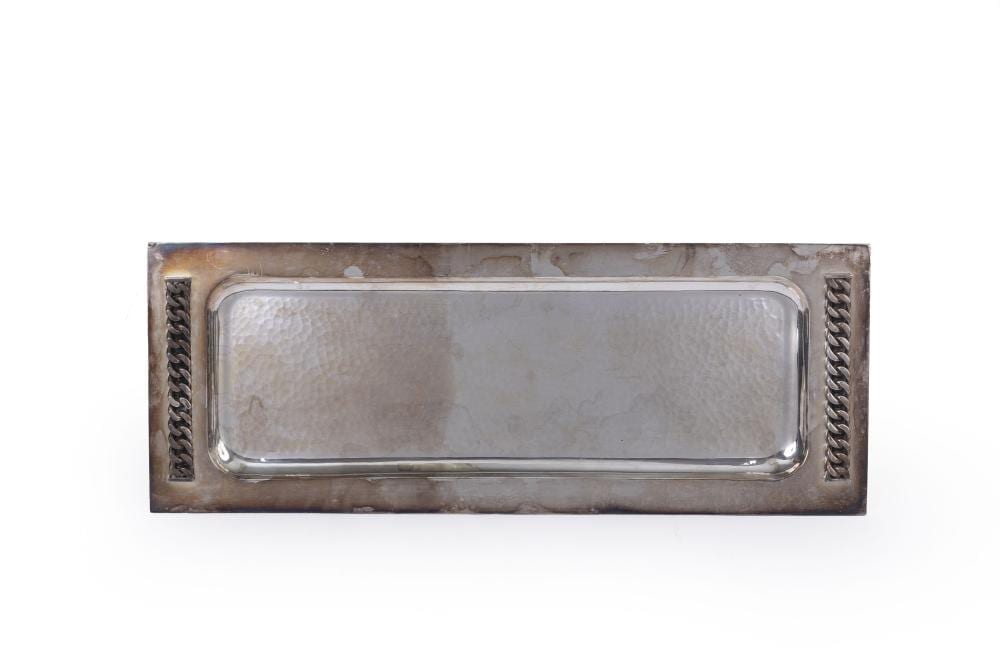 Jean Després comparable auction result: jean despr s 1889 1980 plateau rectangulaire en m tal argent fond central martel