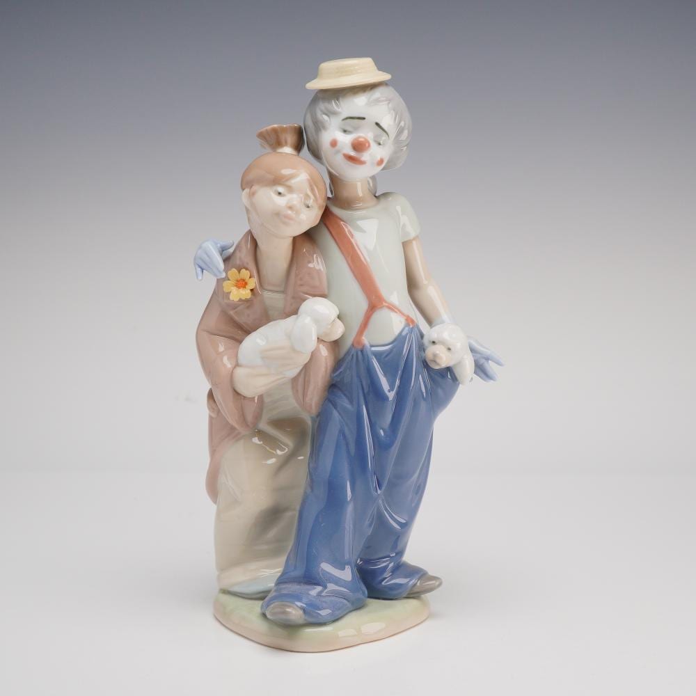 Lladro comparable auction result: lladro pals forever 7686