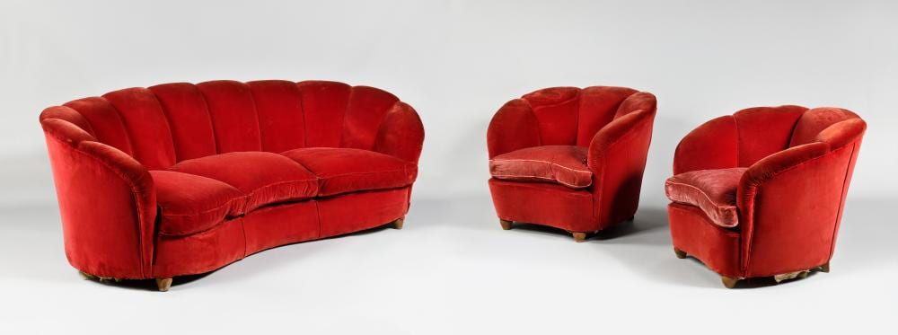 cesare lacca 1929 1999 attribu canap et deux fauteuils gondoles garnis de larges godrons de velours rouge ceinture incurv e petits pieds en bois teint · Osenat · 2026-06-13 Cesare Lacca comparable auction result: cesare lacca 1929 1999 attribu canap et deux fauteuils gondoles garnis de larges godrons de velours rouge ceinture incurv e petits pieds en bois teint