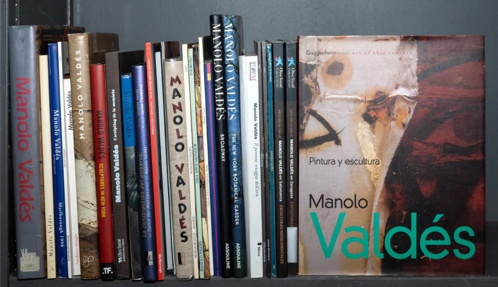 Manuel Valdés comparable auction result: manolo vald s b 1942 circa 30 reference books and catalogues
