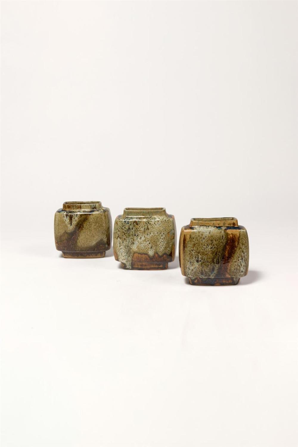 Pierre Culot comparable auction result: pierre culot 1938 2011 set of three vases citro n model