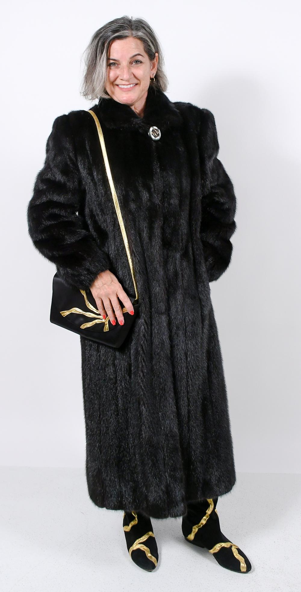 BLACK FULL LENGTH MINK COAT sold by Burchard Galleries Inc, lot 1080 — auction record photograph