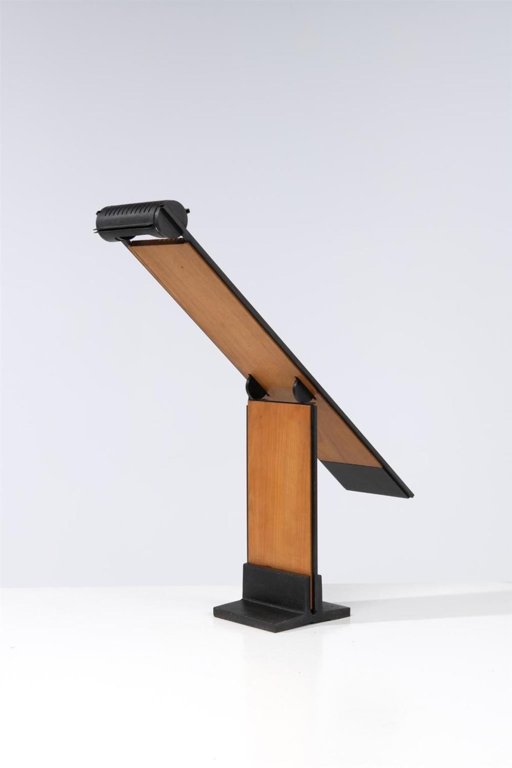 Yonel Lebovici comparable auction result: yonel lebovici 1937 1998 desk lamp oblique model