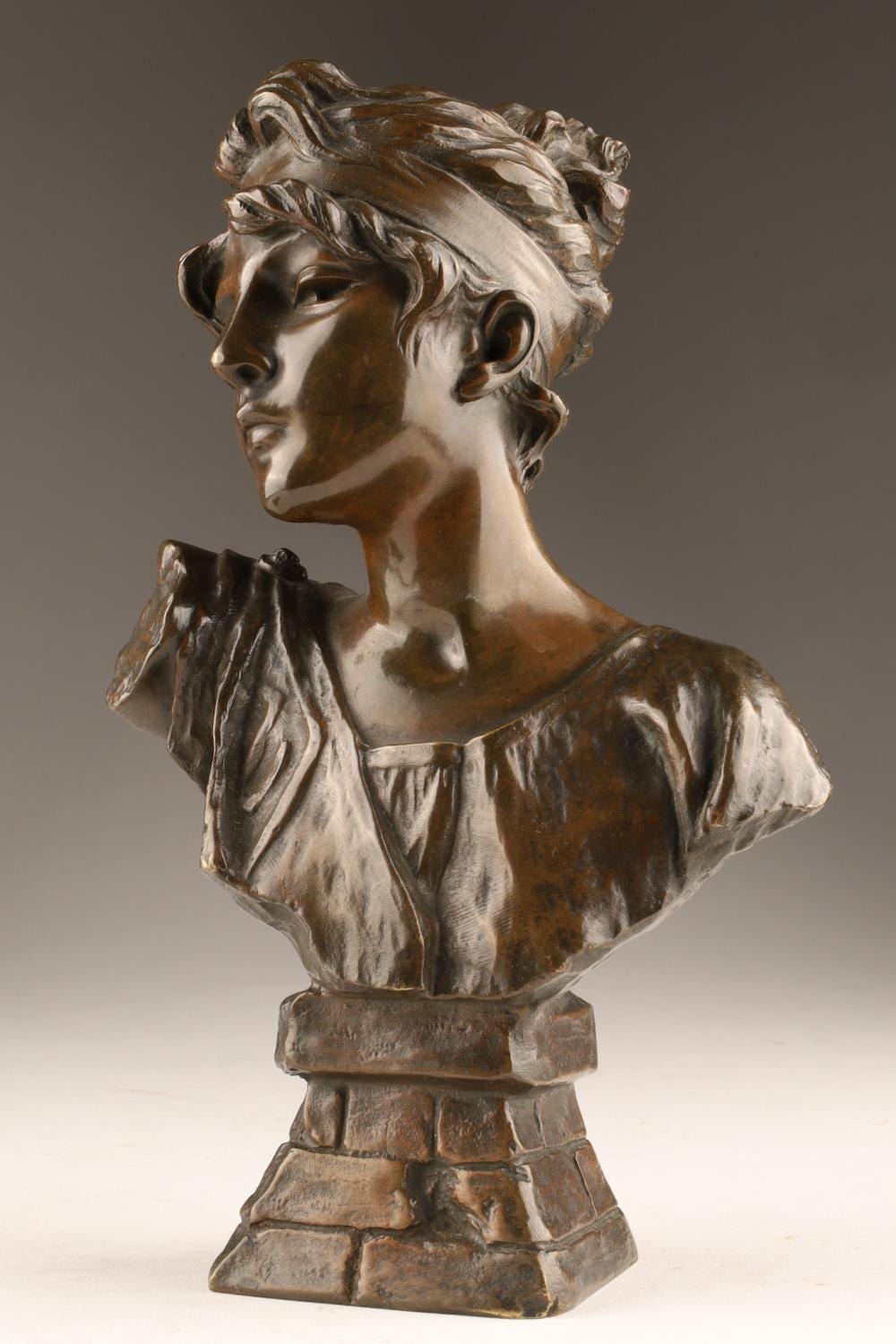Emmanuel Villanis comparable auction result: emmanuel villanis 1858 1914 art nouveau french bust of a woman