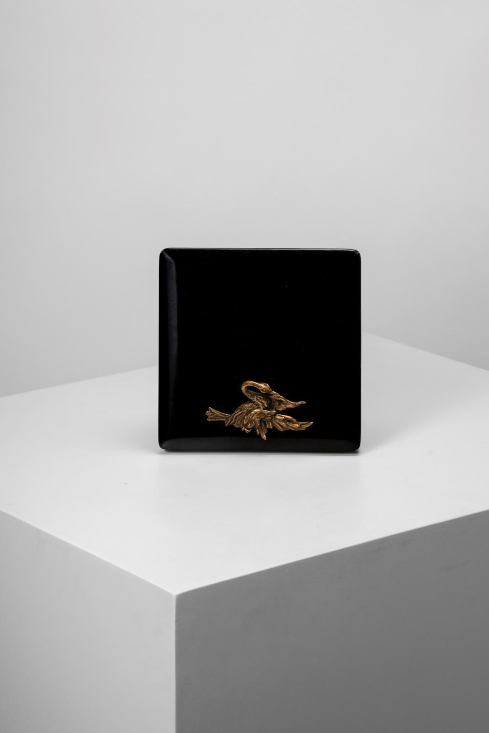Gabriella Crespi comparable auction result: gabriella crespi milano 1922 2017 box 1976