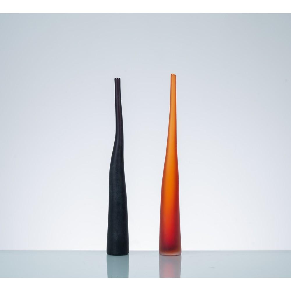 Laura Diaz de Santillana comparable auction result: laura diaz de santillana due vasi modello bamb