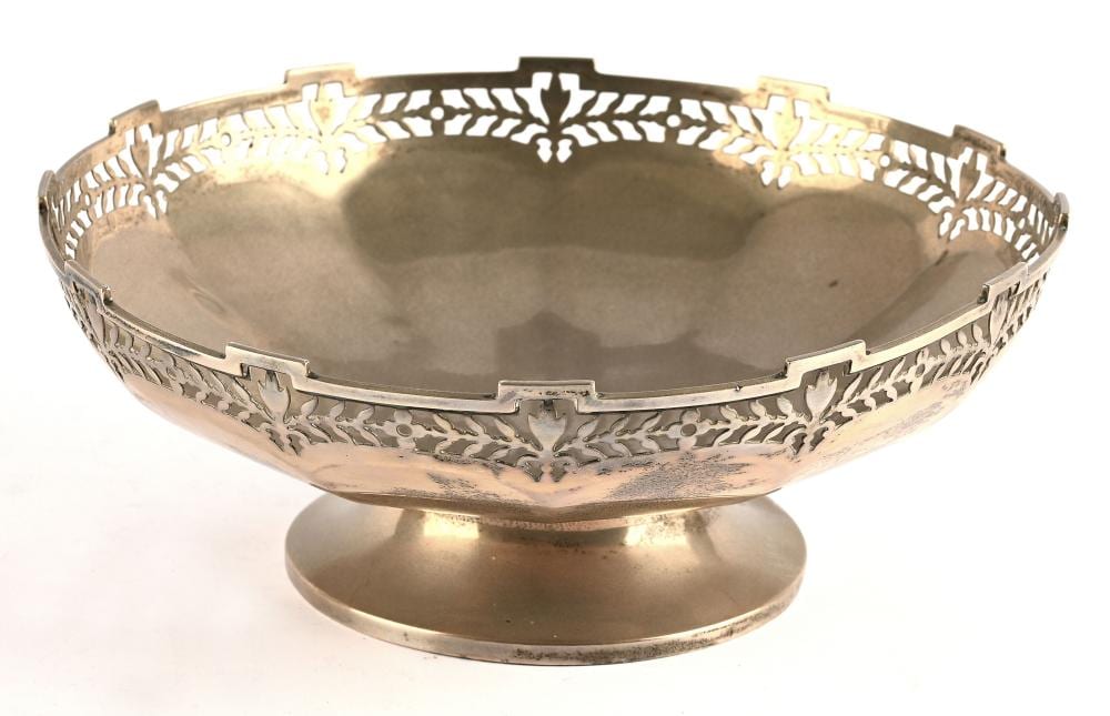 pedestal fruit bowl with foliate pierced rim by a · Ewbank's · 2026-06-25 Alberto Porta comparable auction result: pedestal fruit bowl with foliate pierced rim by a