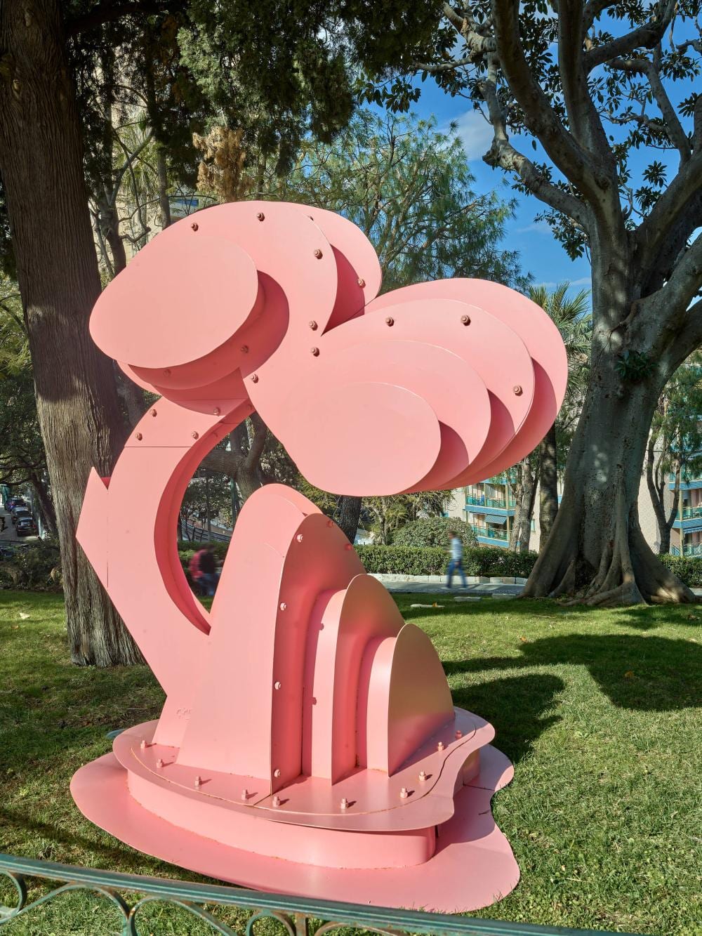 Claude Gilli comparable auction result: claude gilli