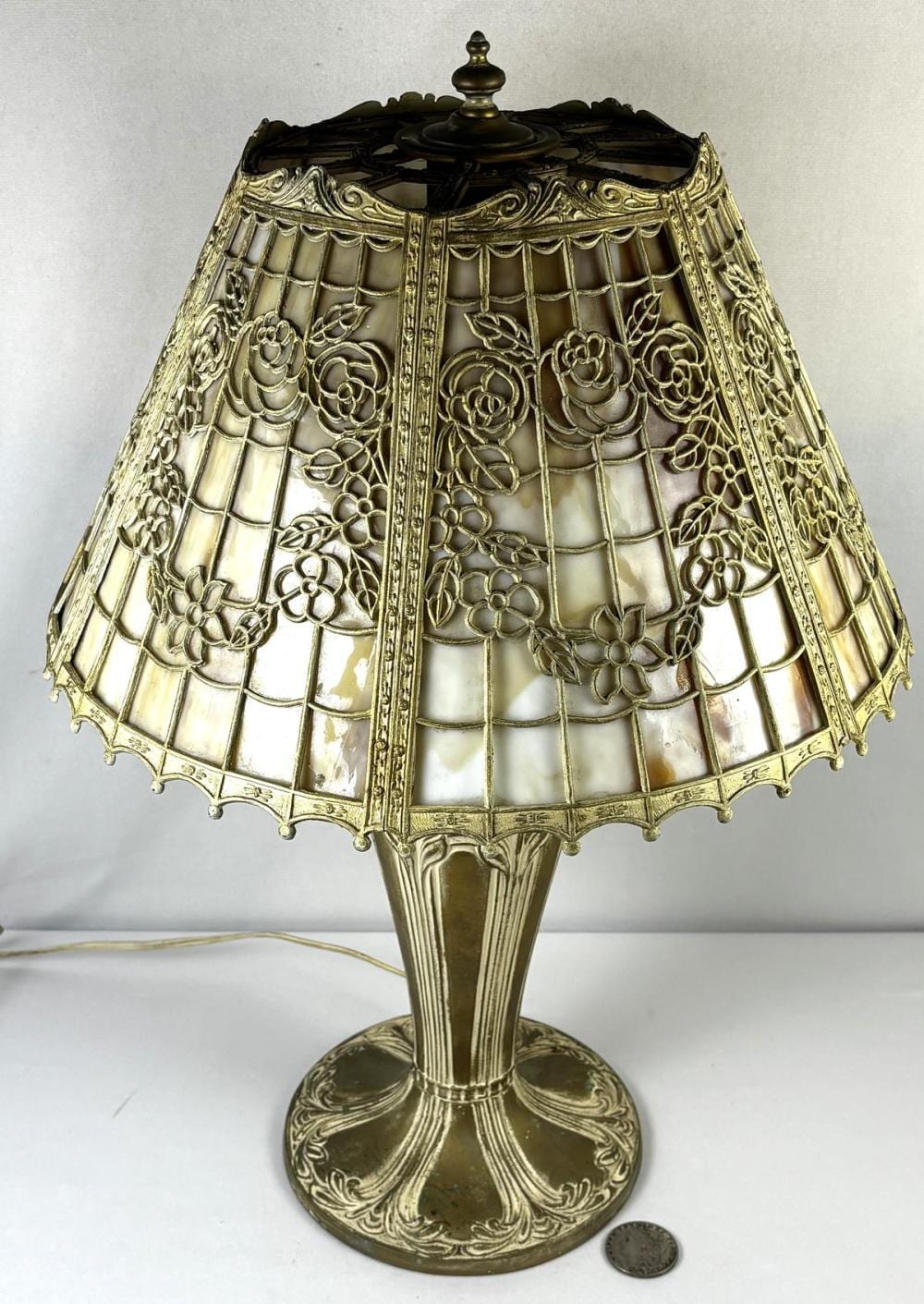 Edward Miller comparable auction result: antique c 1920 edward miller co 2 light cast iron lamp w 6 panel slag glass floral overlay shade works