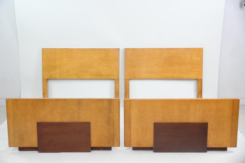 Gilbert Rohde comparable auction result: pair of gilbert rohde for herman miller twin beds