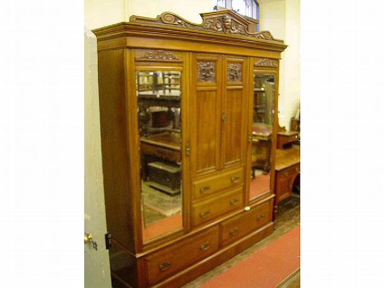 A good quality late Victorian/Edwardian American sold by Wotton Auction Rooms Ltd, lot 1497 — auction record photograph