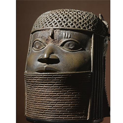 u - A Magnificent and Highly Important Benin Head of an Oba, Nigeria, circa 1575-1625 comparable sale