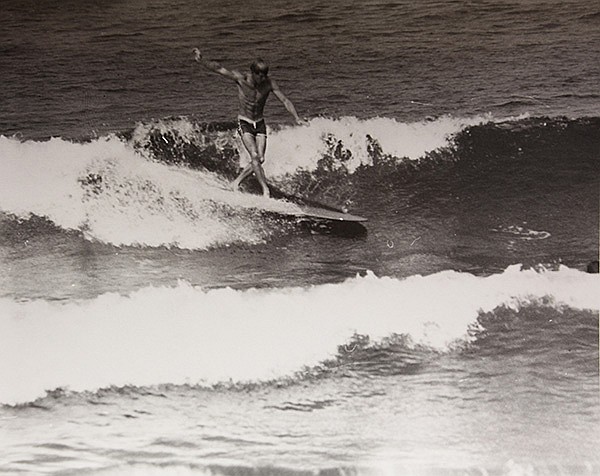 surfing photographs by leroy grannis · Clars Auctions · 2014-01-12 LeRoy Grannis comparable auction result: surfing photographs by leroy grannis