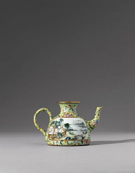 An Imperially Inscribed Yellow-Ground 'FAMILLE-ROSE' TEAPOT SEAL MARK AND PERIOD OF QIANLONG comparable sale