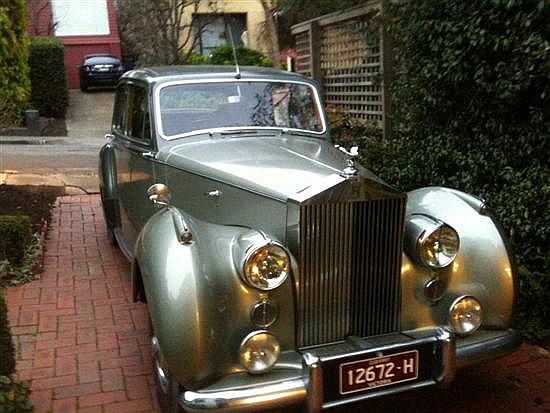 A 1951 Rolls-Royce Silver Dawn sold by Theodore Bruce Auctioneers & Valuers, lot 15 — auction record photograph