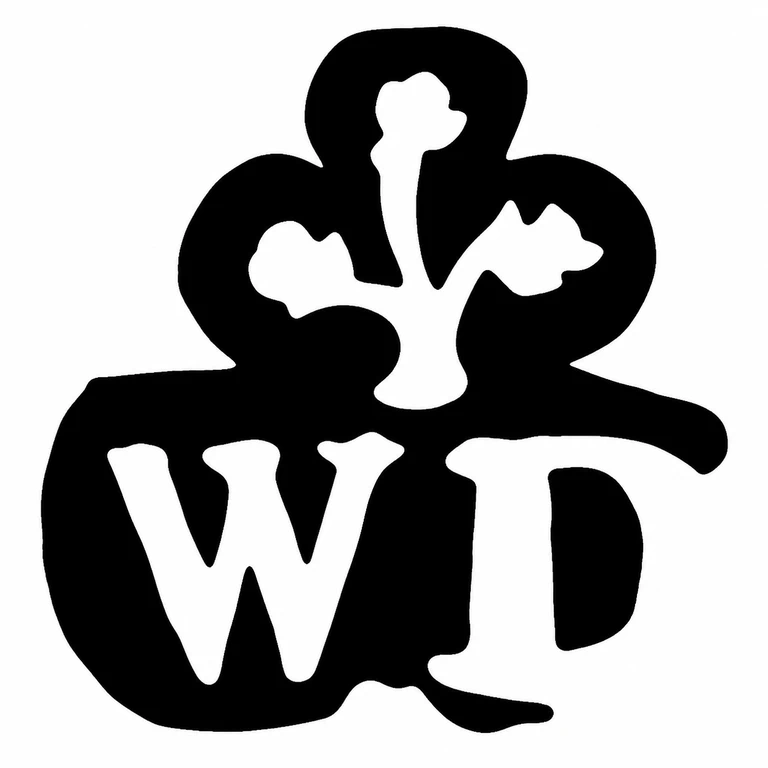 William Darker: The trefoil-like upper device and lower two-letter field remain stacked in the same upright arrangement. line reconstruction.