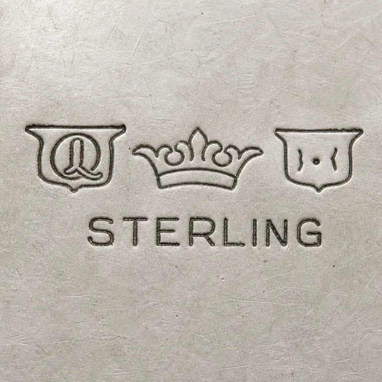 Quaker Silver Co.: Q, crown, castle; oxidized reconstruction.