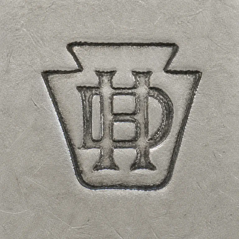 Hamilton & Davis: HD; oxidized reconstruction.