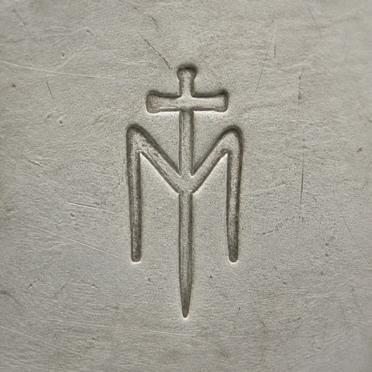 H. R. Morss & Co.: M, cross, sword; oxidized reconstruction.