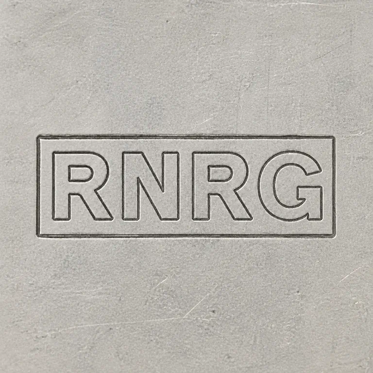 Ronald Napier & Robert Grant: RNRG and exactly one compact rectangular plaque boundary; oxidized reconstruction.