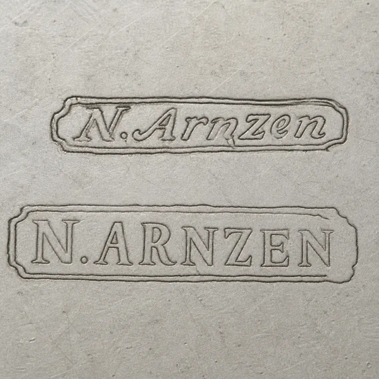 Niels Arnzen: N.Arnzen; oxidized reconstruction.