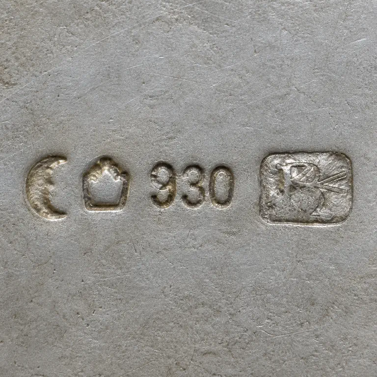 Robert Altermann: Crescent, crown, 930, and rectangular BR-like punch crossed by diagonal strokes; oxidized reconstruction.