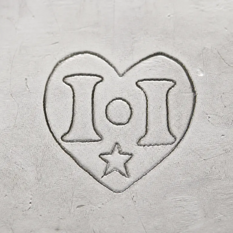 Silversmith: I.I in heart; oxidized reconstruction.