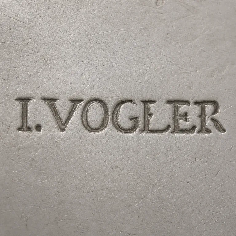 John Vogler: I.Vogler; oxidized reconstruction.